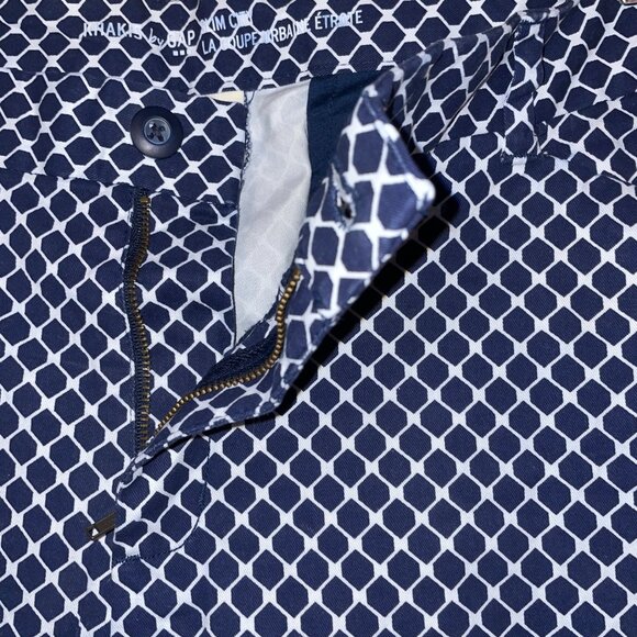 Navy White Geometric Pattern Womens Pants Size 16 Cropped Slim Fit Khakis Gap - Picture 4 of 7